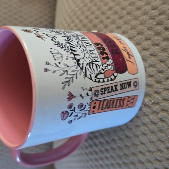 Taylor Swift mug - Picture 3 of 3